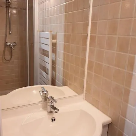 Appartement Duplex Avec Terrasse En Coeur De Ville Nevers Extérieur photo